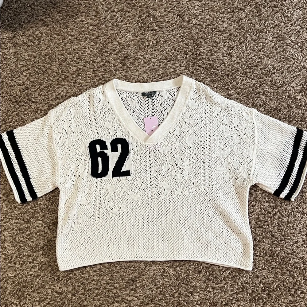 Wild Fable Medium V Neck Sweater - NWT - Picture 2 of 7
